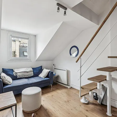 Magnifique Duplex Metro 2pers شقة
