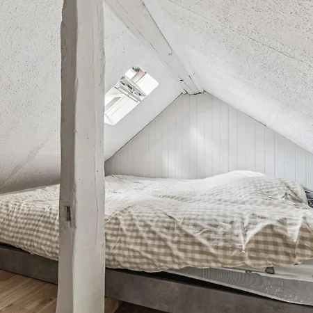 شقة Magnifique Duplex Metro 2pers *